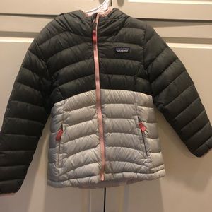 Patagonia girl’s reversible down jacket